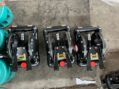 氣動(dòng)隔膜泵BQG